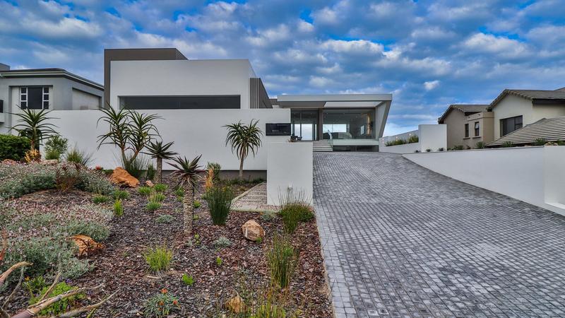 4 Bedroom Property for Sale in Pinnacle Point Golf Estate Western Cape